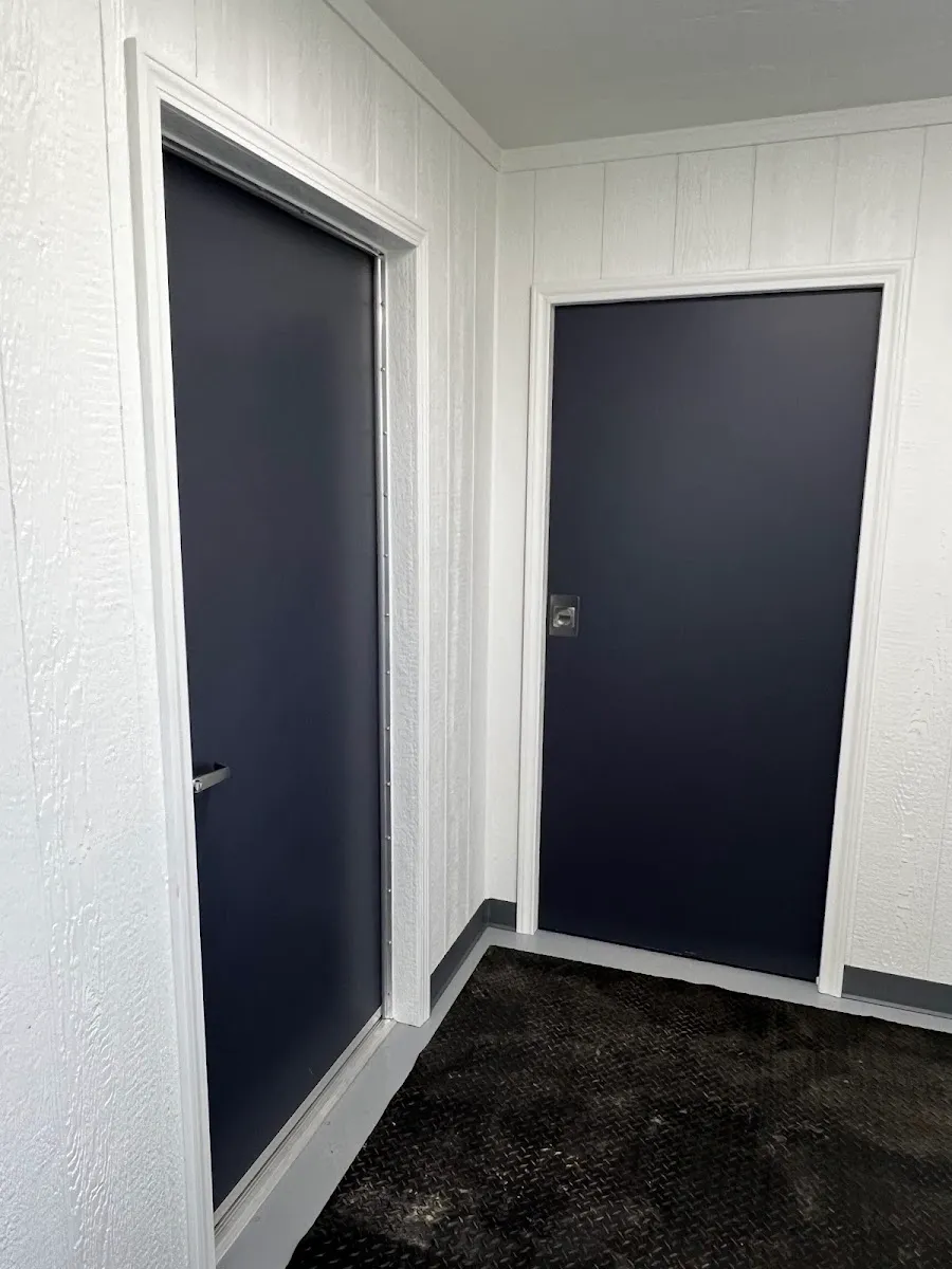 1-Trip 40-foot Shipping Container Office and Storage Combo RAL 7015 - Image 4