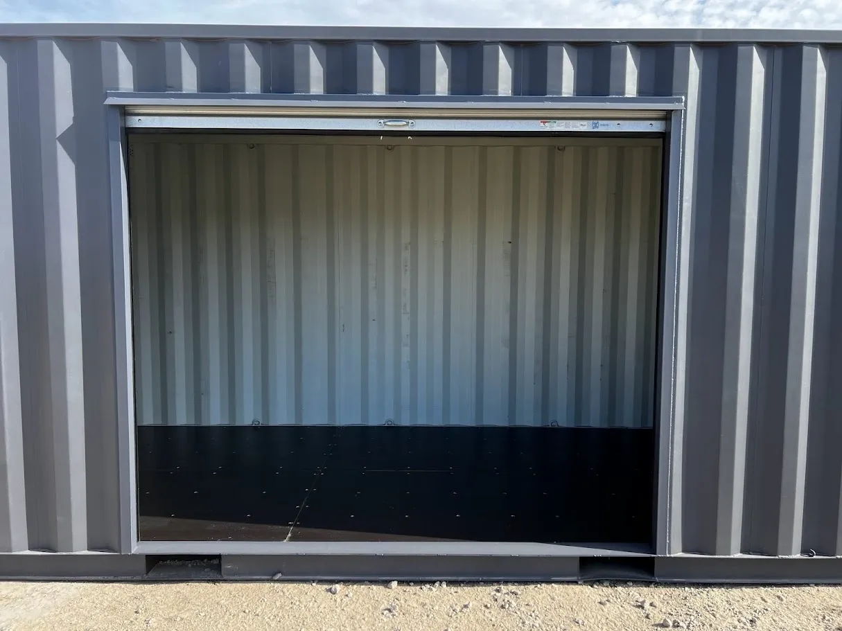 20-foot Shipping Container with Roll-Up Door - Image 2