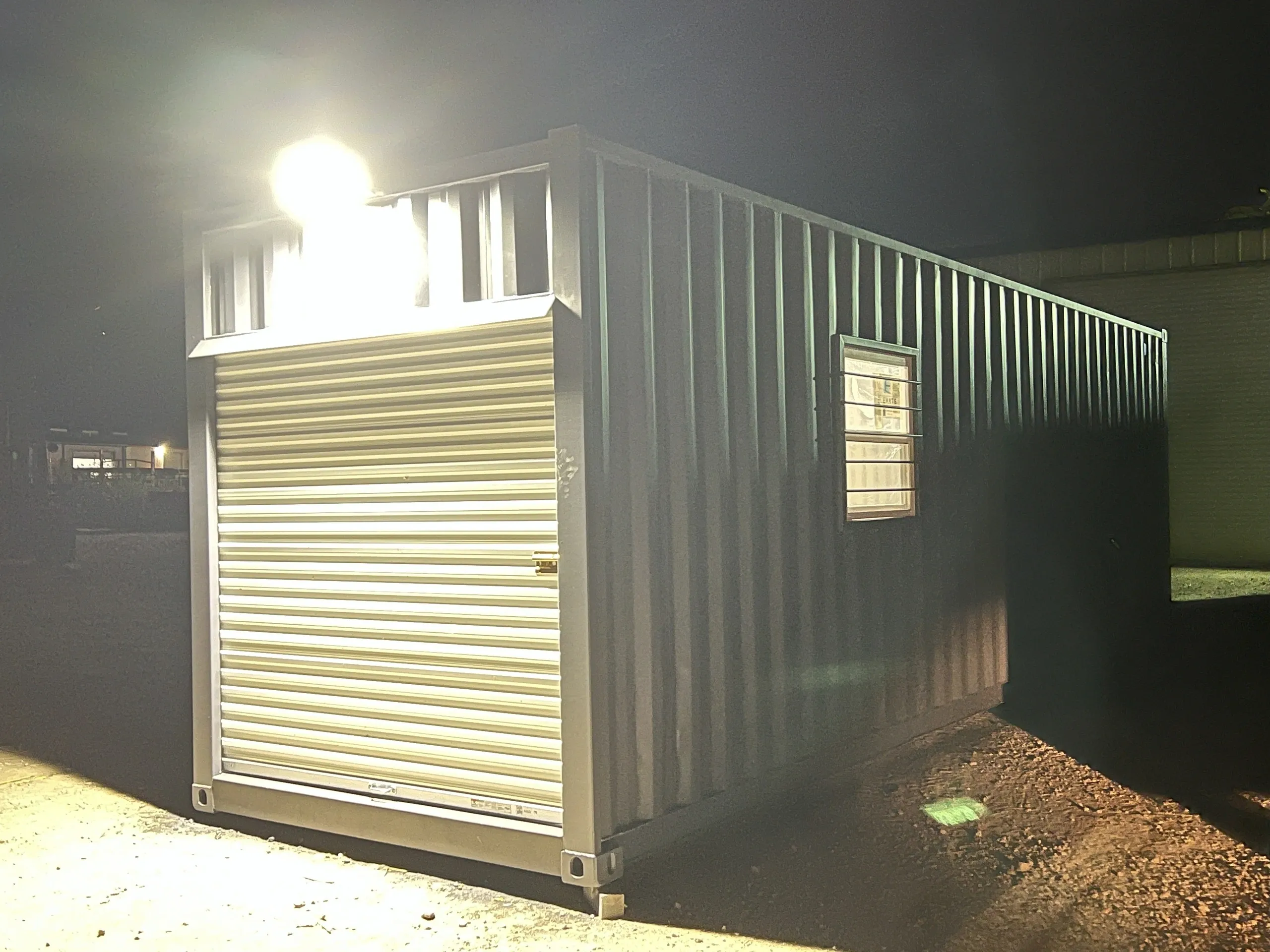 30-foot Ground Level Office - Image 4
