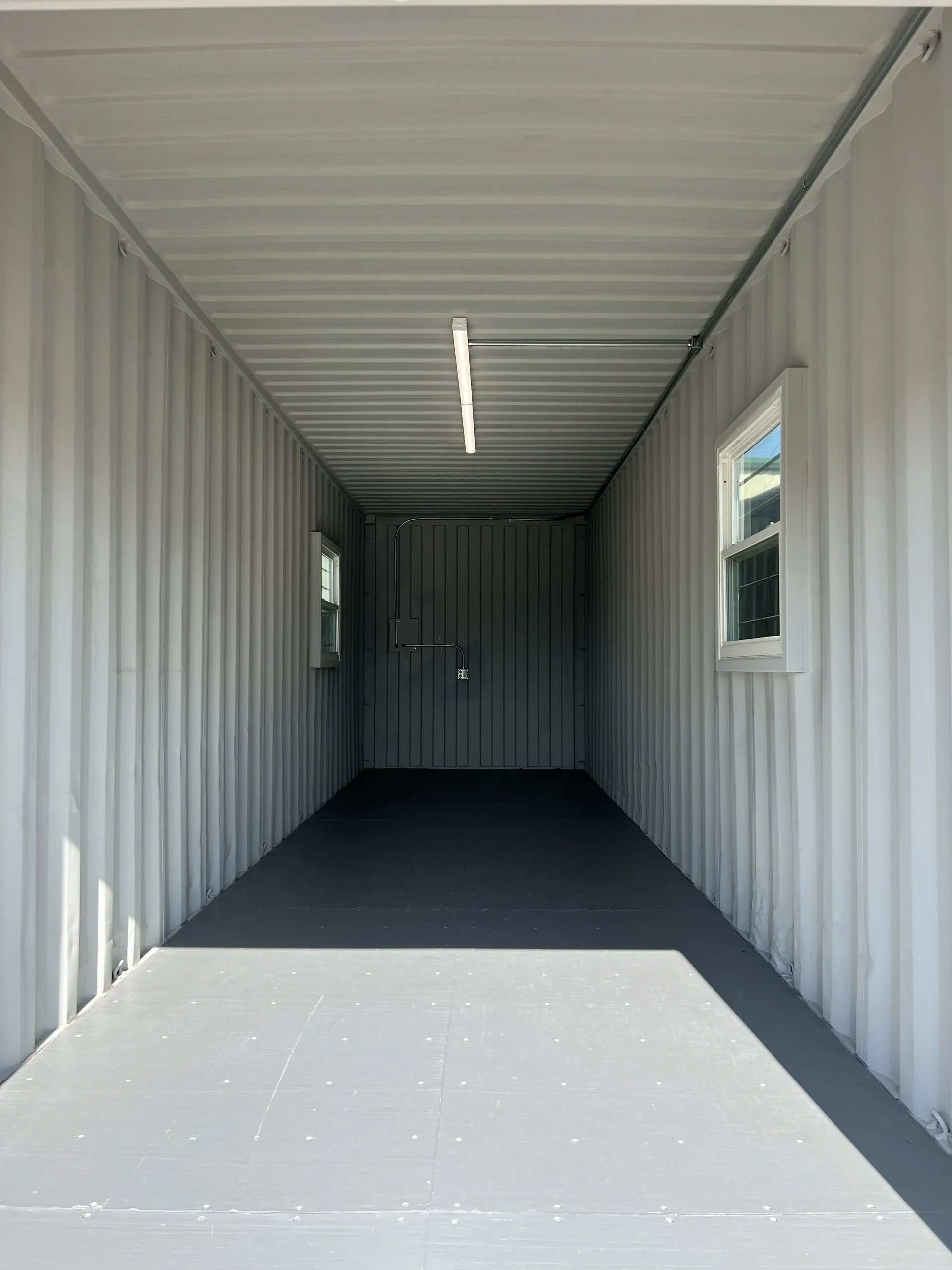 30-foot Ground Level Office - Image 5